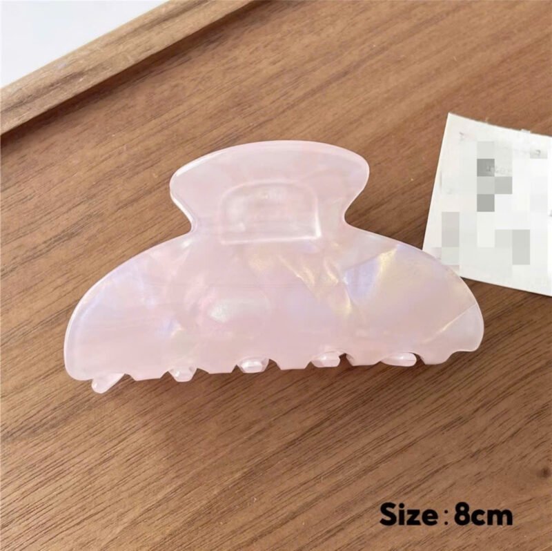 Kẹp Tóc Hồng Pastel – Món Phụ Kiện Nhỏ, Nét Xinh Lớn